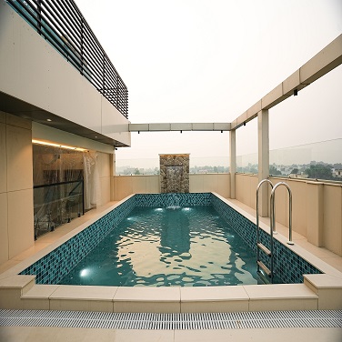 best hotel in amritsar with rooftop bar