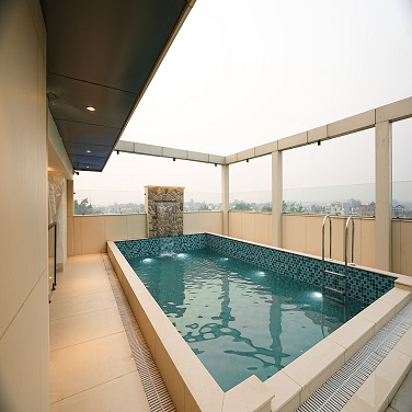 best hotel in amritsar with rooftop bar